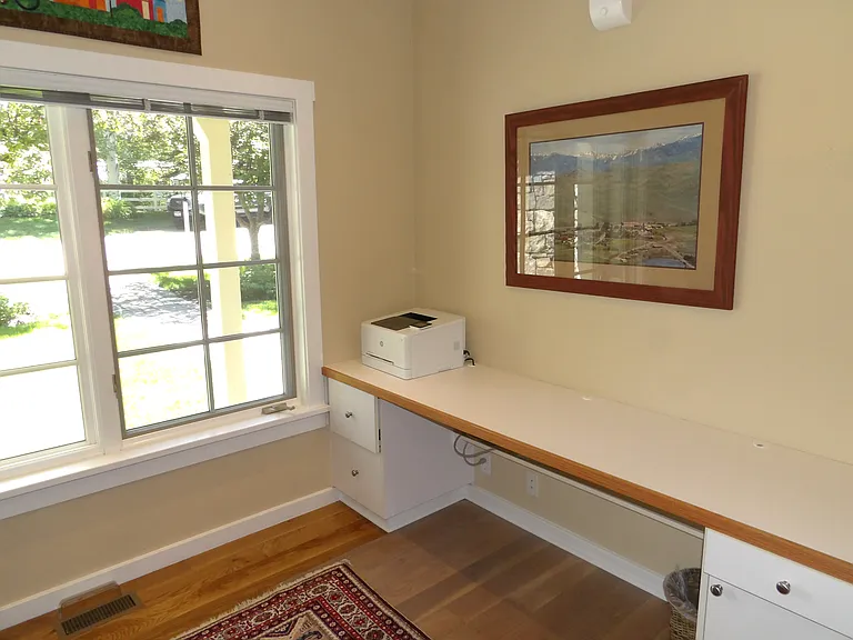 11 Willow Rd — Photo 47