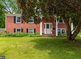 11 S Ritters Ln, Owings Mills, MD 21117