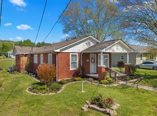 410 Cherokee Ave, Clinton, TN 37716
