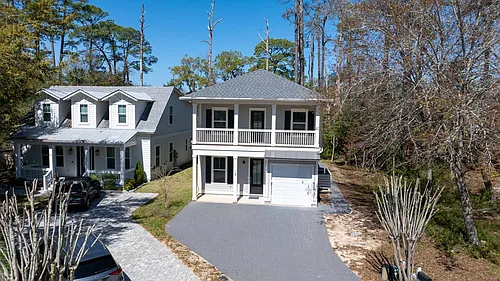 15 Beacon Point Dr Photo 1