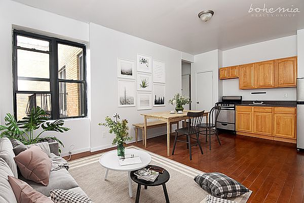 1st image of 37 Payson Ave #3C