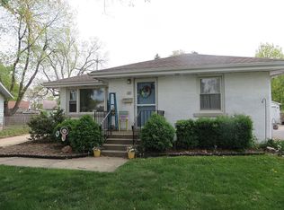12 Midland Ct, Springfield, IL 62702
