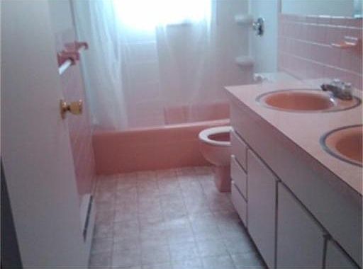 3rd image of 10 Park St APT D