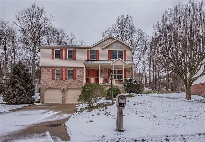 1st image of 247 Rose Ct N