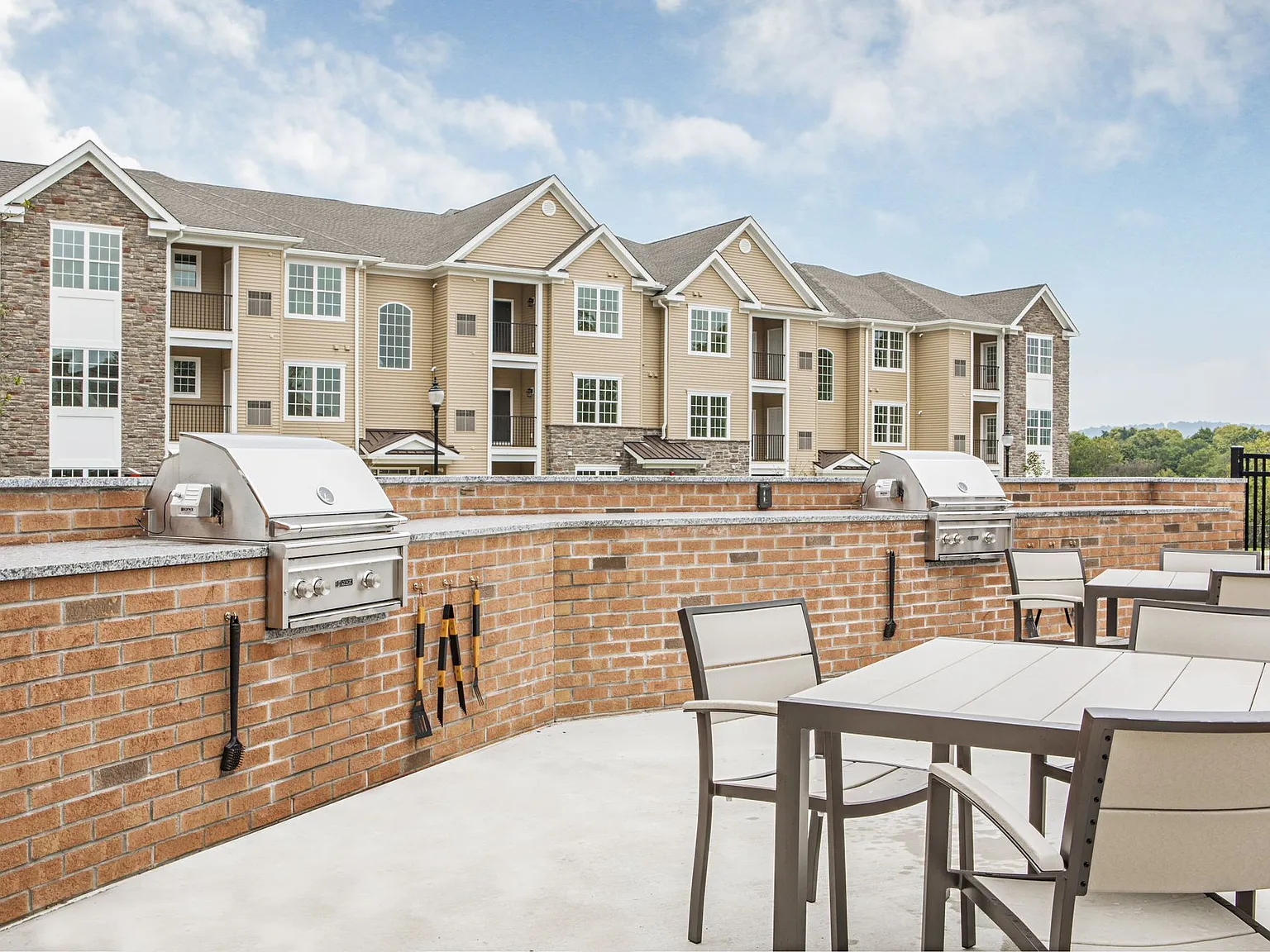 Sycamore Landing — Photo 2