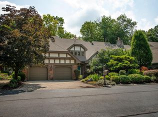 4442 Royal Ridge Way, Dayton, OH 45429