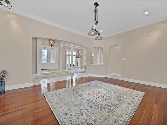 5th image of 6204 Toscana Cir
