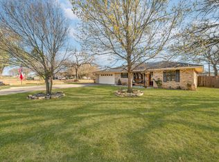 105 Spicewood Dr, Stephenville, TX 76401