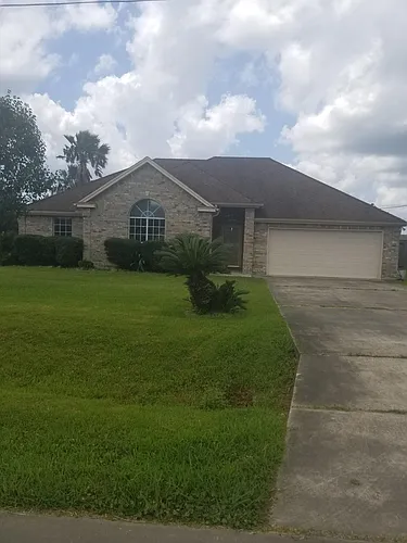 6065 Crockett Photo 1
