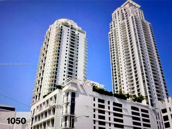 1050 Brickell Ave APT 1816, Miami, FL 33131