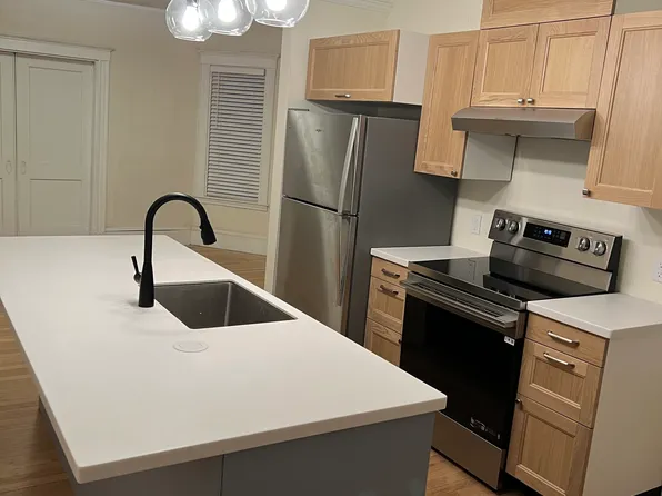 46 Russell St #1, Brookline, MA 02446