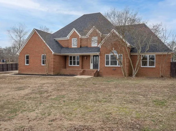 208 Phillips St, Brighton, TN 38011