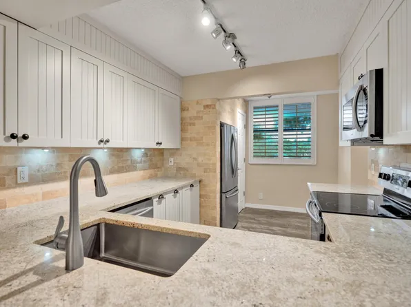 2070 Homewood Boulevard #214, Delray Beach, FL 33445