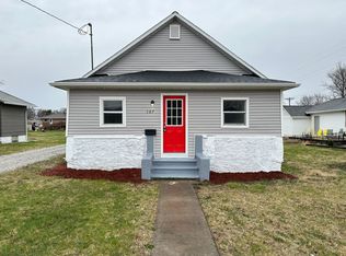 107 W Sycamore St, Ogden, IA 50212