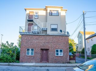 118 Jefferson St, Fall River, MA 02721