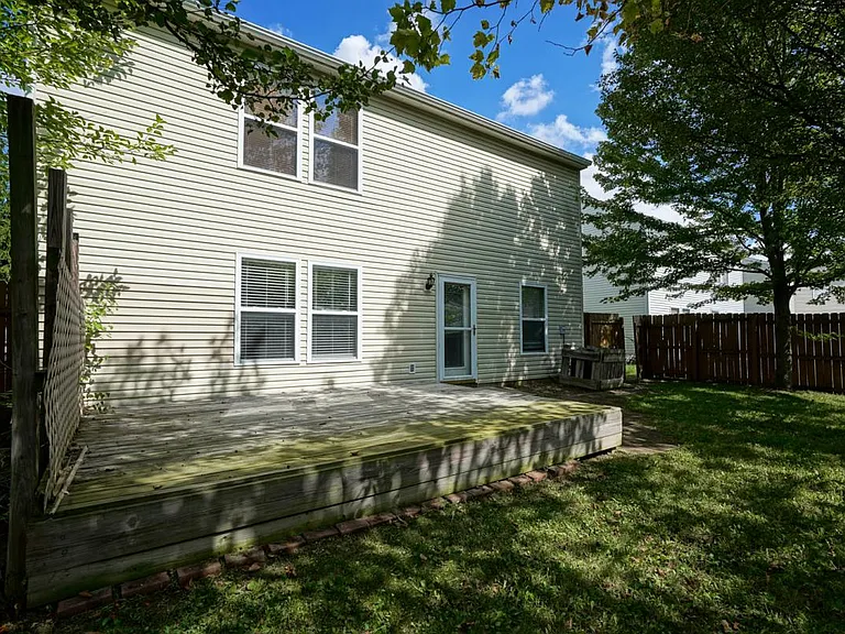 10155 Holly Berry Cir — Photo 30