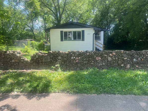 1353 W 26th St, Indianapolis, IN 46208