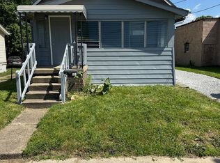 1365 W Waterloo Rd, Akron, OH 44314