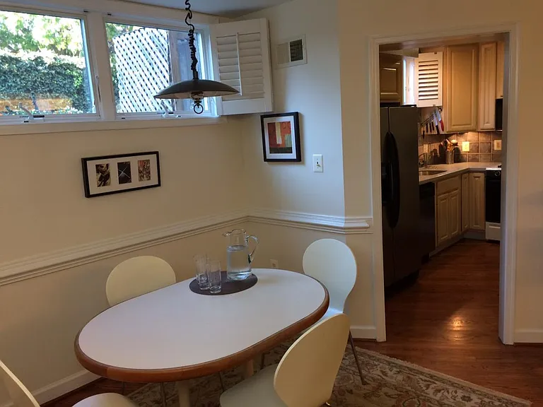 dining/kitchen