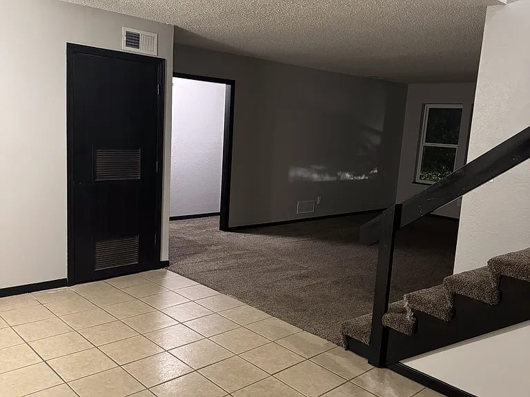 308 SE Melody Ln #A — Photo 17