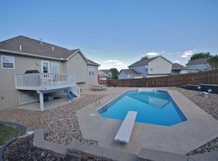 1319 NE 105th Ter, Kansas City, MO 64155