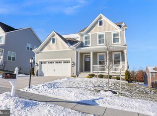 345 Hickory Ridge Cir, York, PA 17404