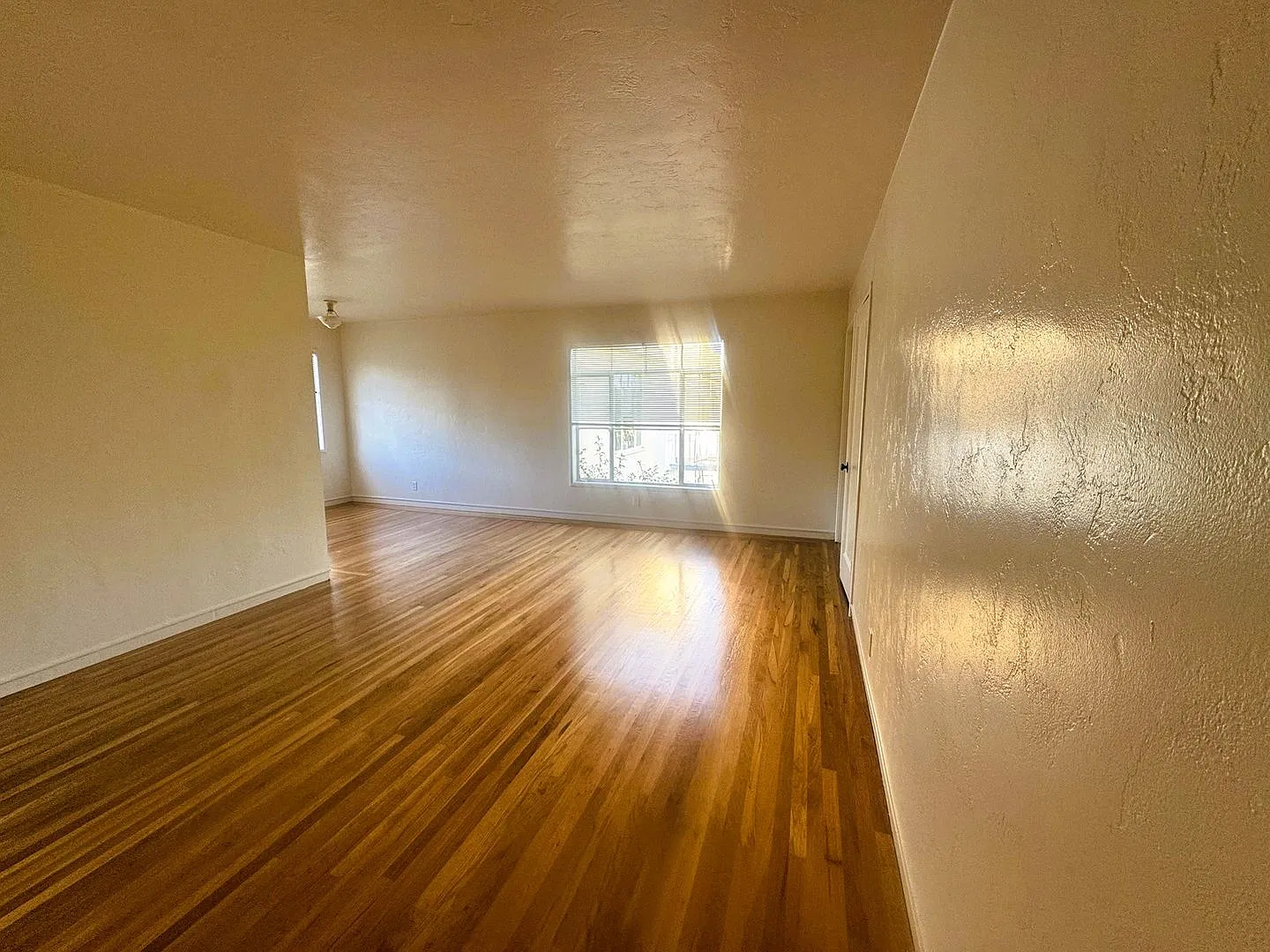3105 High Street — Photo 4