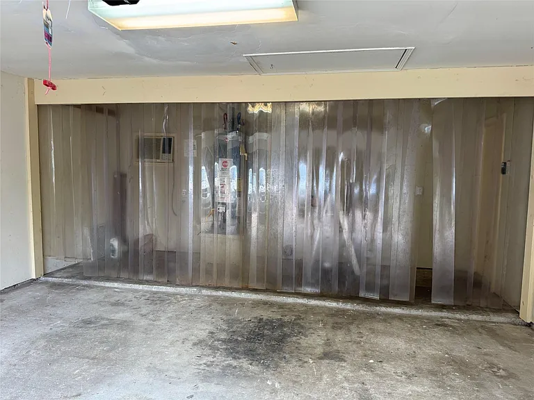10014 Sand Pass Ln — Photo 20