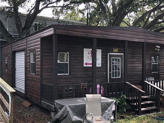 2nd image of 911 Highland Ave