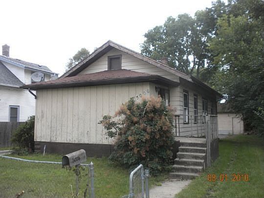 1st image of 3006 10th St
