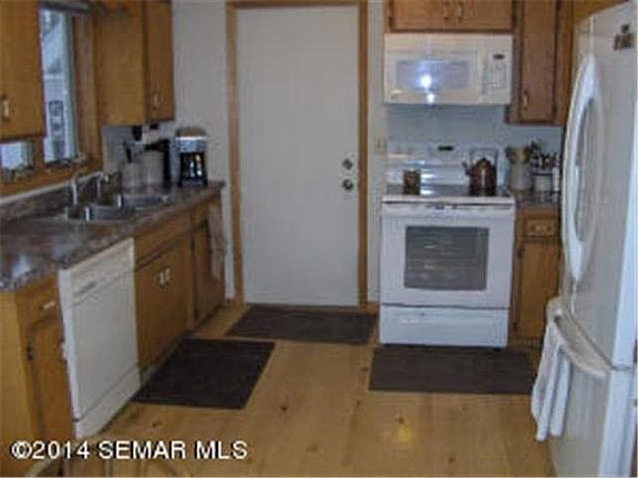 5th image of 810 Robinswood Place