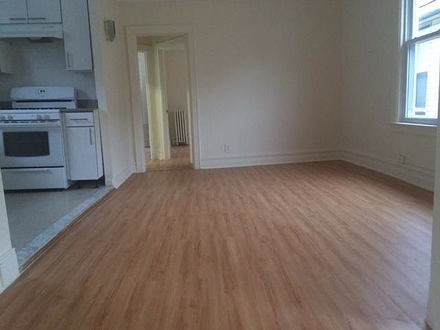 1st image of 2801 Ford St #2