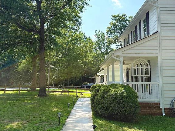 3rd image of 6238 Perthwood Ln