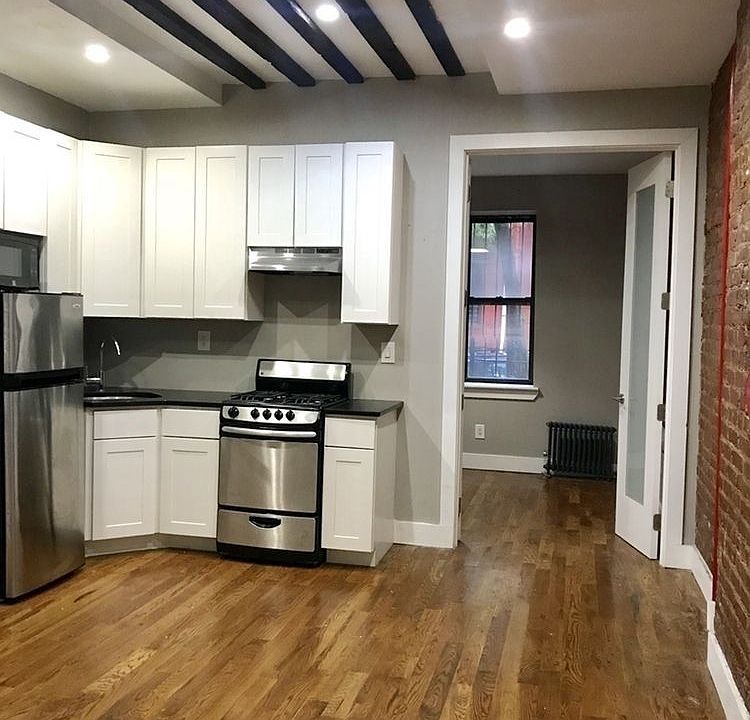 2nd image of 155 S 4th St APT 12