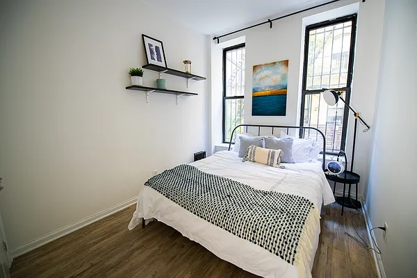 Rented by Park River | media 5