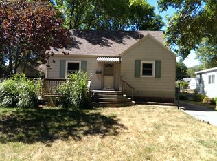 1806 45th St, Des Moines, IA 50310