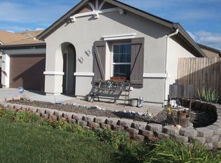 7483 Garden Ridge Way, Sacramento, CA 95829