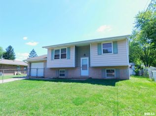 1408 S Queen Dr, Peoria, IL
