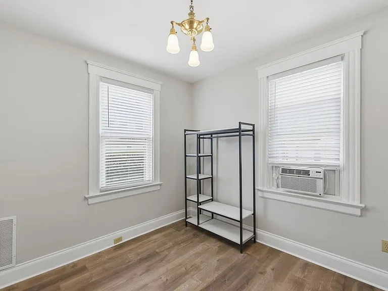 344 Helen St #1 — Photo 22