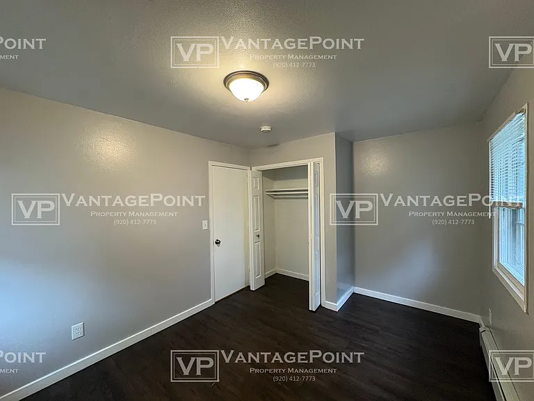 1054 Grognet St #F — Photo 7