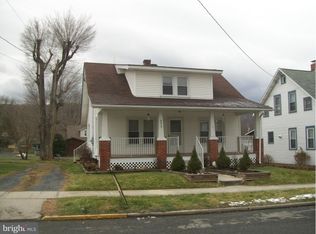441 N Bolton St, Romney, WV