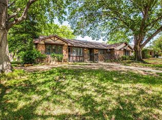 1711 Paisley Dr, Arlington, TX 76015