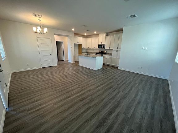 3rd image of 20 Barbara Ln #29