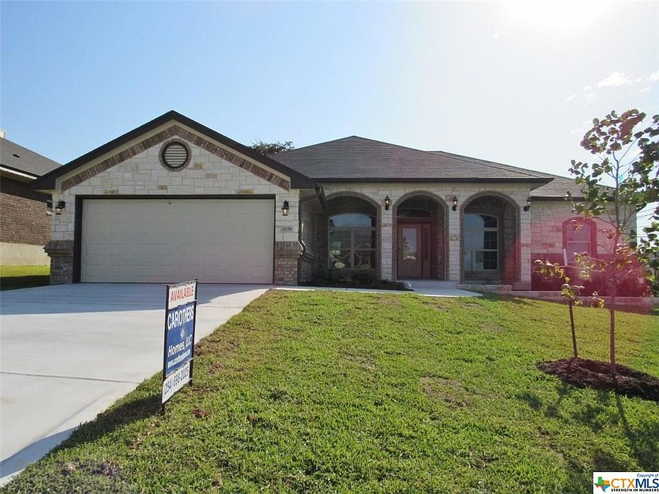 1st image of 2039 Chinquapin Ln