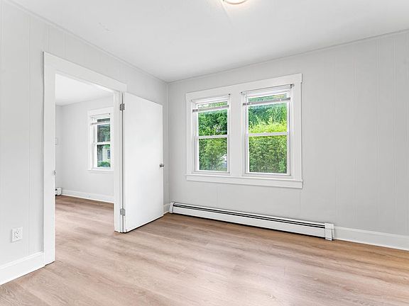 3rd image of 1103 Brynwood Bogs Dr #A