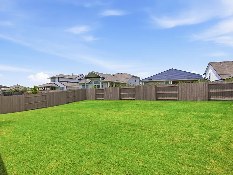 7712 Ellas Inlet Dr — Photo 39