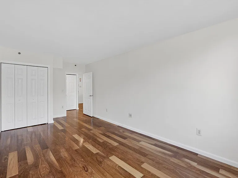 65 2nd St #206 — Photo 6