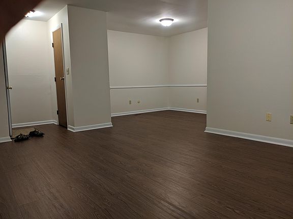2nd image of 7641 Downing St