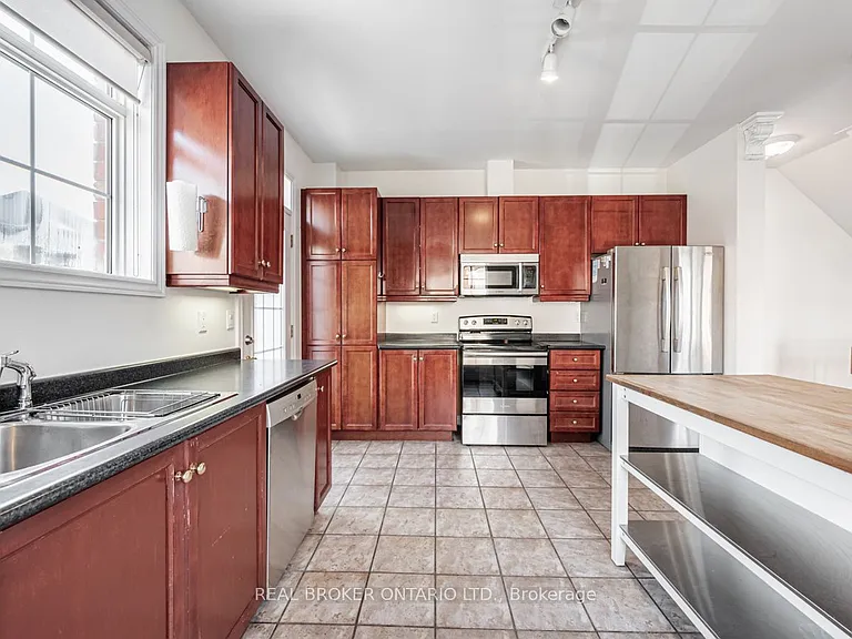 102 Natalie Pl — Photo 20