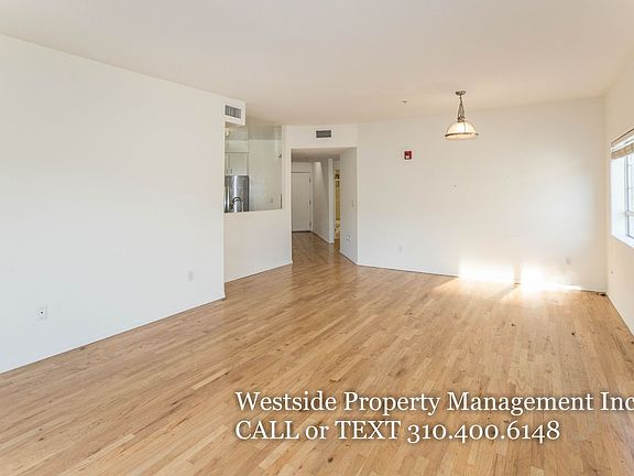 4th image of 133 S Flores St APT 2C